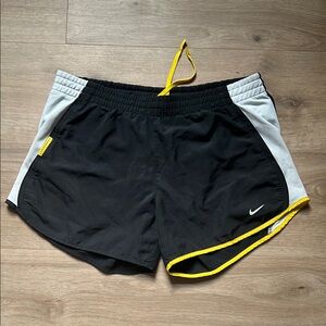 Vintage Nike Livestrong Running Shorts / Norts / Nike workout shorts